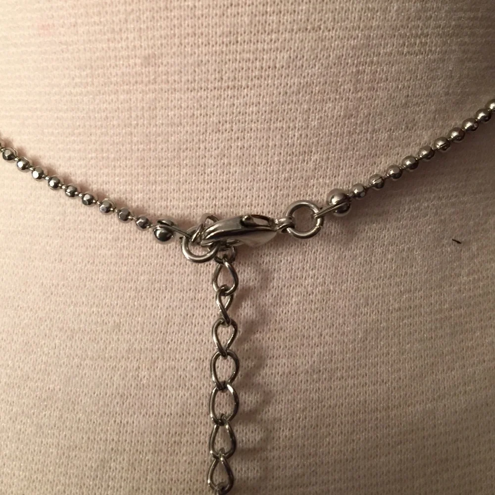 Silver rhinestone  S necklace